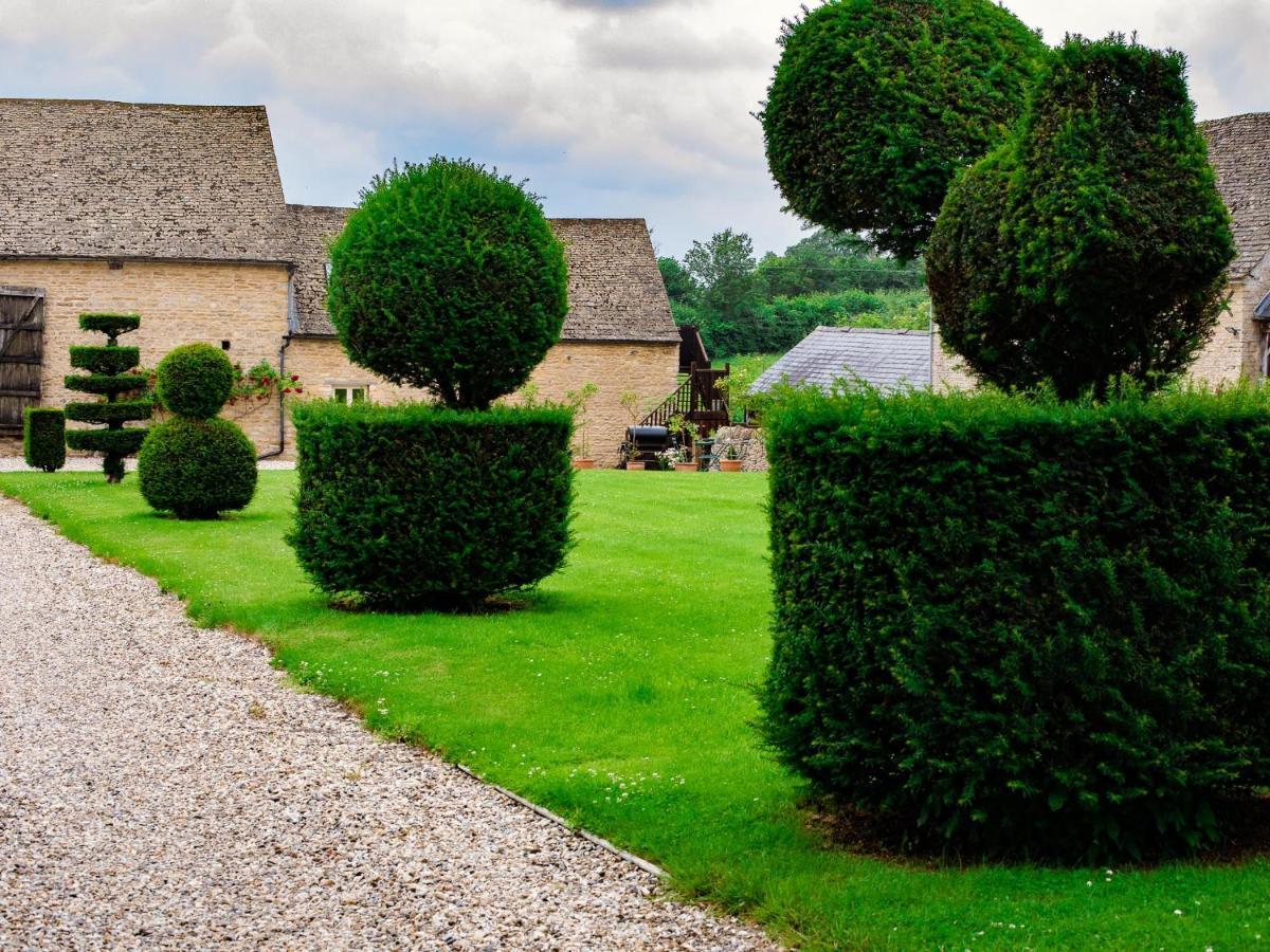 Hayloft At Newbarn Farm Villa Chipping Norton Eksteriør bilde
